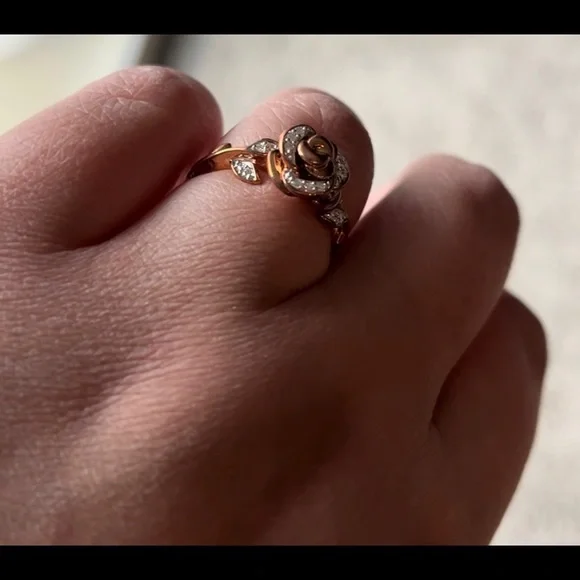 ✨ 3x HP ✨ Worn Twice Max. ✨ Belle 🥀 Ring w/ Real Diamonds ✨ - Picture 12 of 14